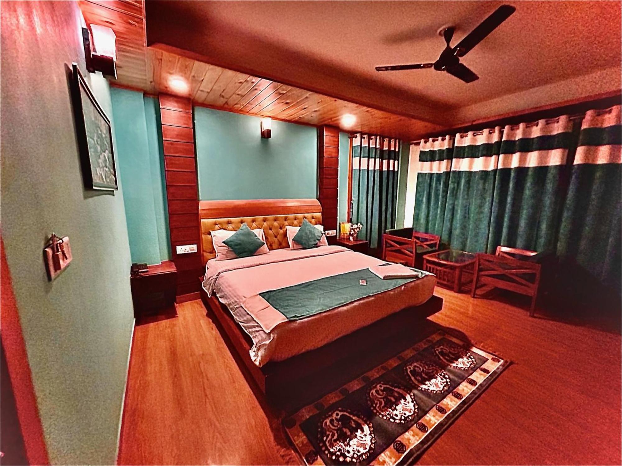 Tanglewood Villa Манали Экстерьер фото